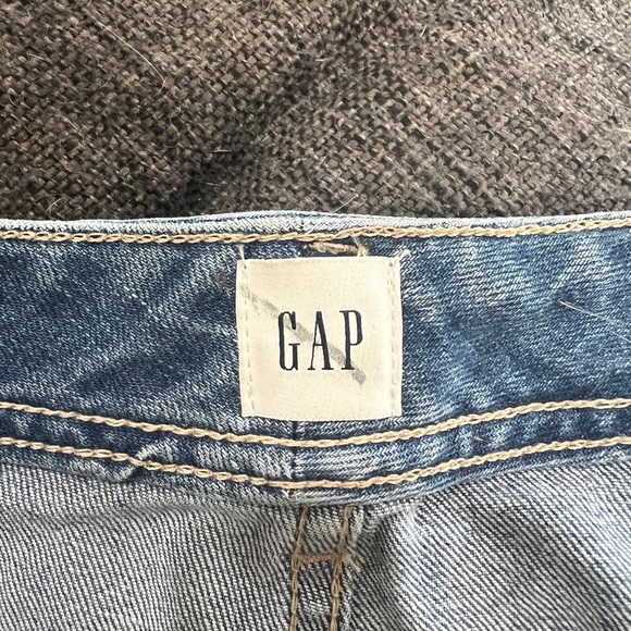 GAP Jean Shorts - Picture 4 of 5